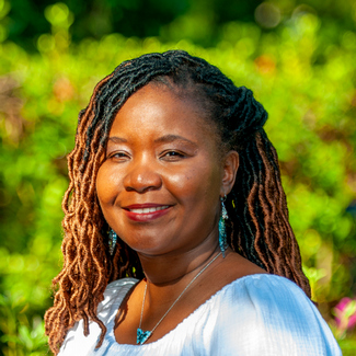 Annaika Dastine Photograph of the author Annaika Dastine